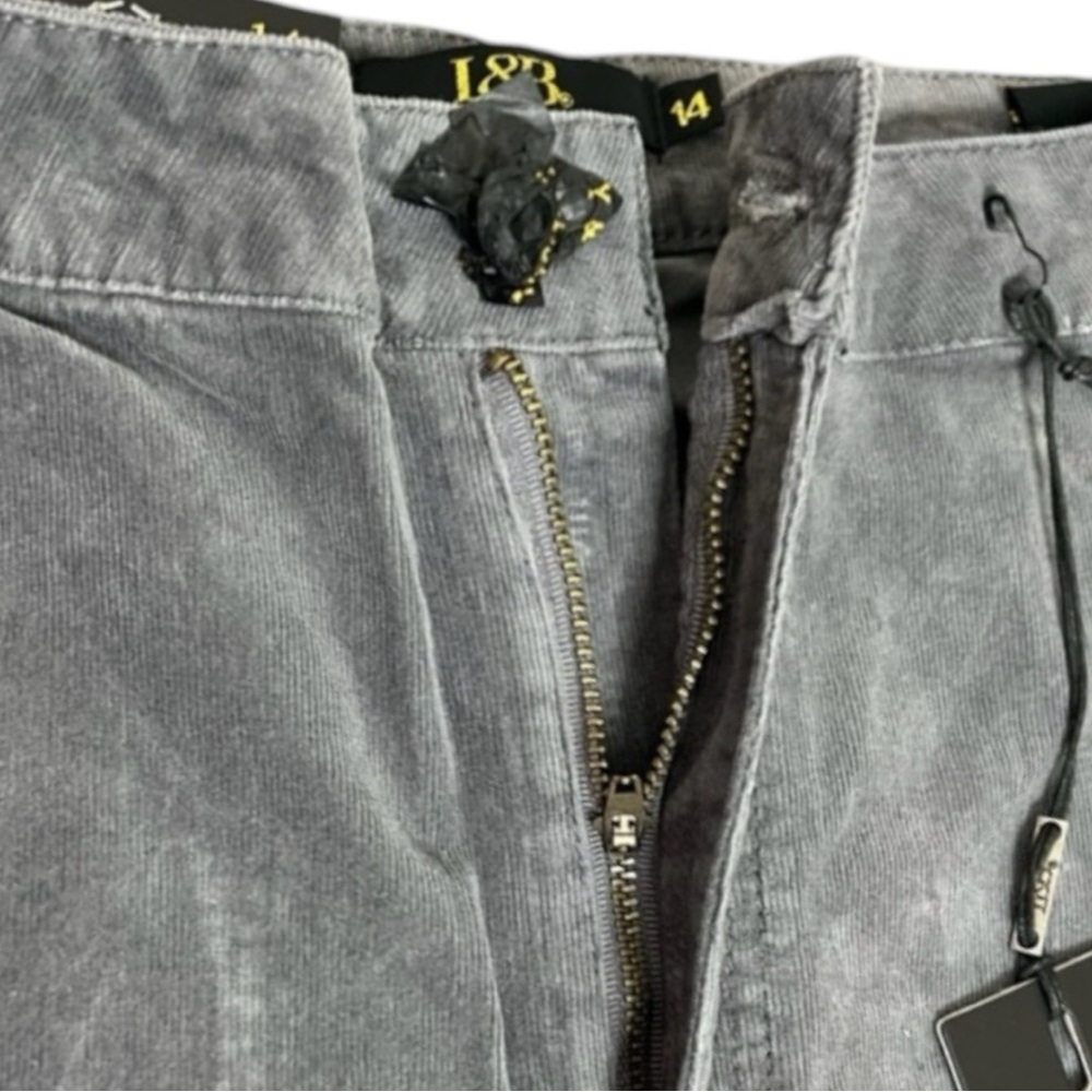 Lucky & Blessed Carson Grey Corduroy Flare Plus Size Jeans NEW Sizes: 16, 18, 20 - Picture 5 of 8